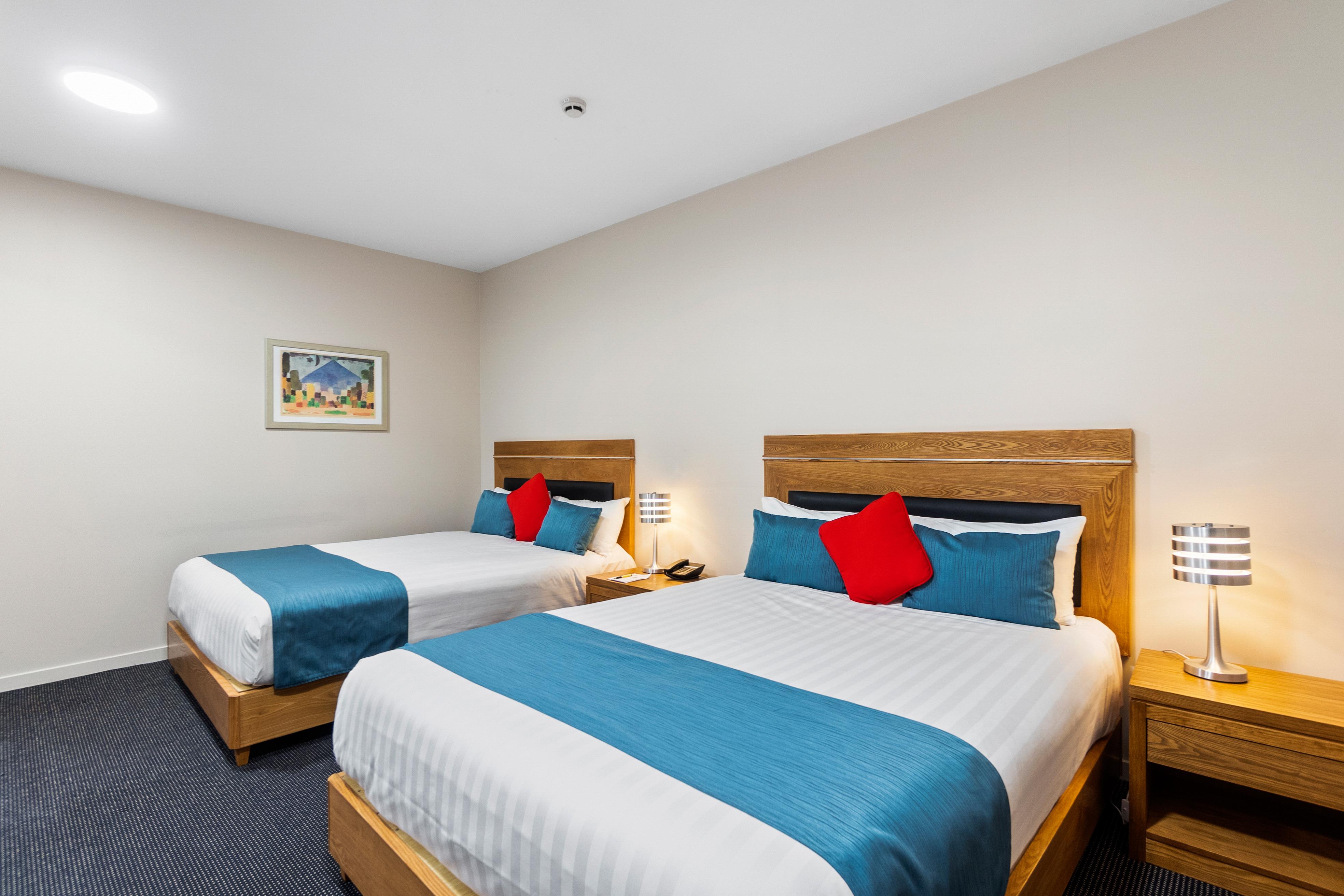 Ramada By Wyndham, Hamilton City Center Kültér fotó