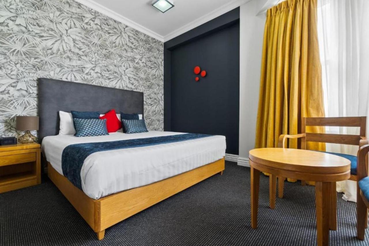 Ramada By Wyndham, Hamilton City Center Kültér fotó