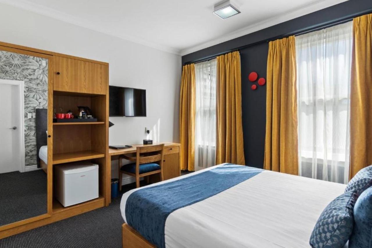 Ramada By Wyndham, Hamilton City Center Kültér fotó