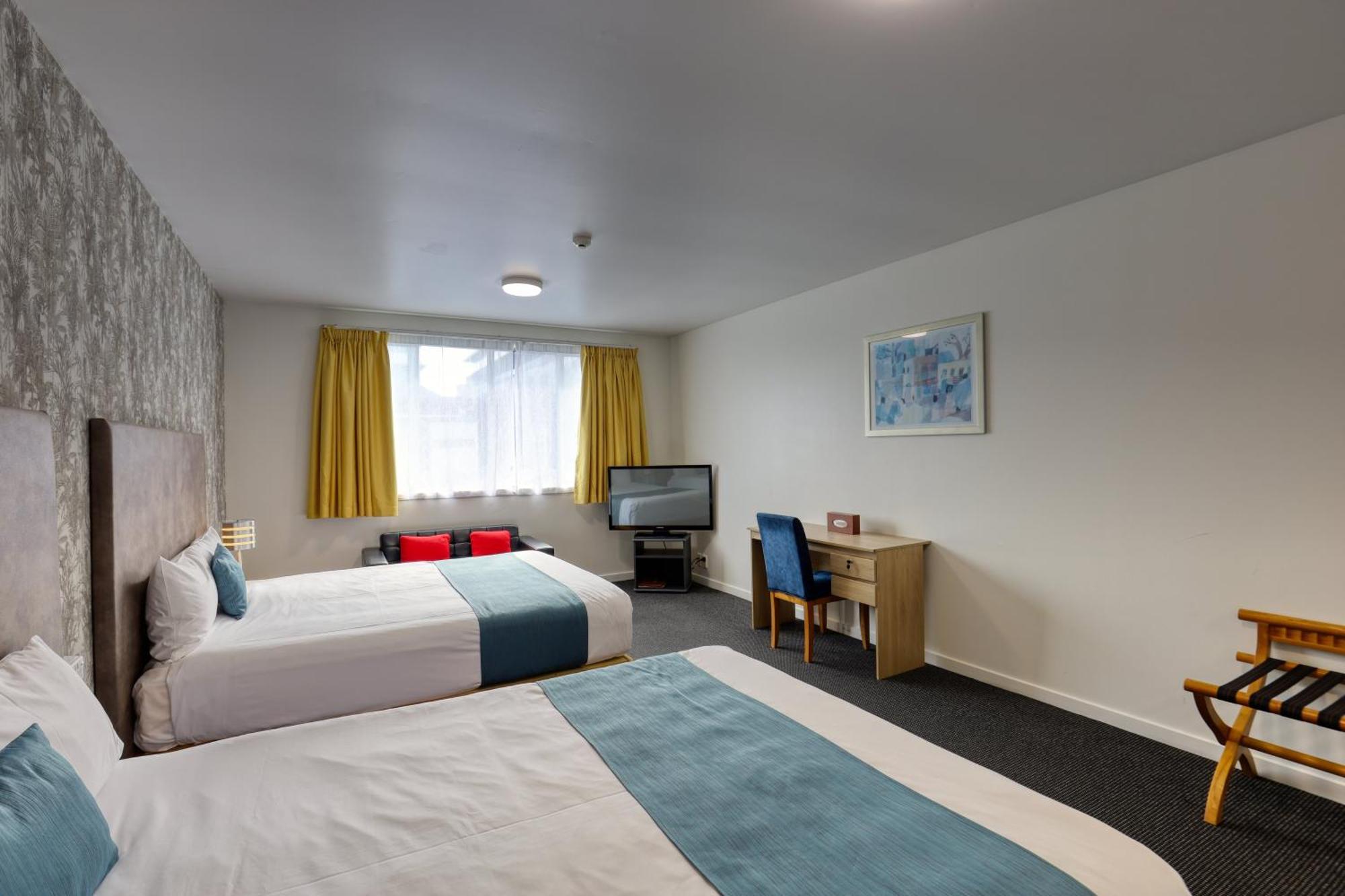 Ramada By Wyndham, Hamilton City Center Kültér fotó