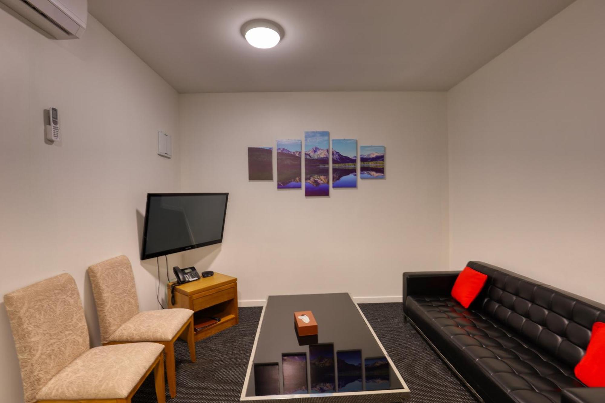 Ramada By Wyndham, Hamilton City Center Kültér fotó