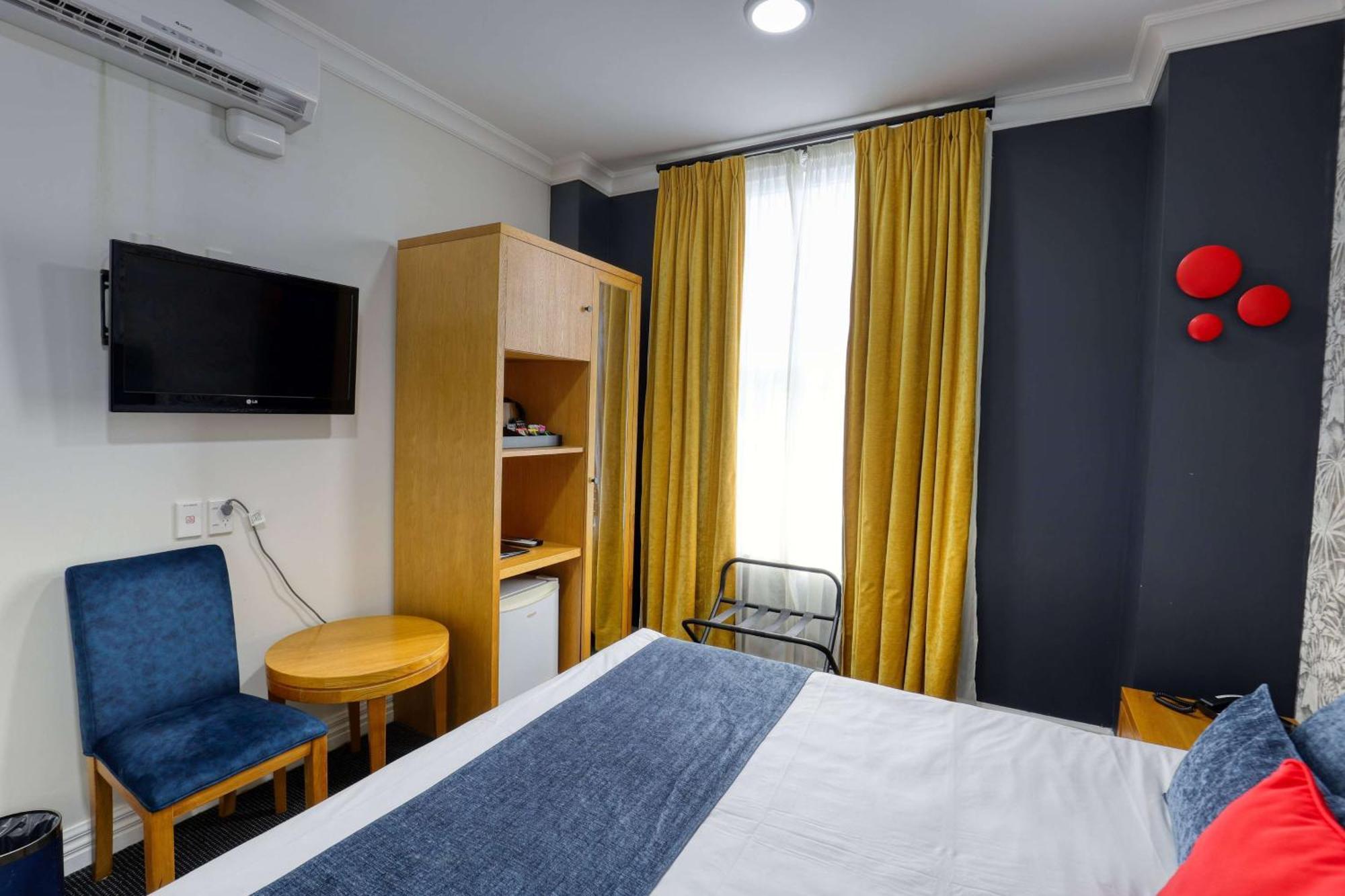 Ramada By Wyndham, Hamilton City Center Kültér fotó